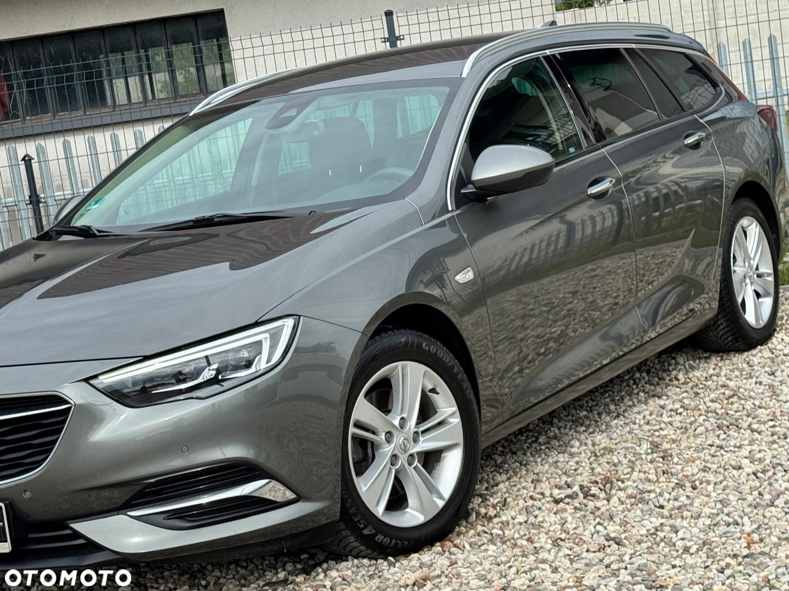 Opel Insignia 2.0 CDTI automatik Business Innovation - 6