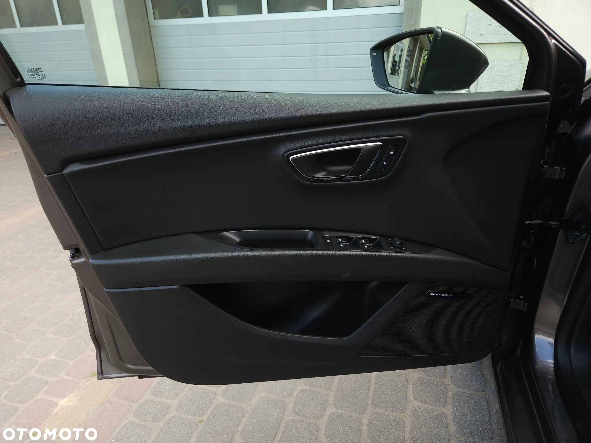 Seat Leon 2.0 TDI DPF DSG FR Black Matt Edition - 21