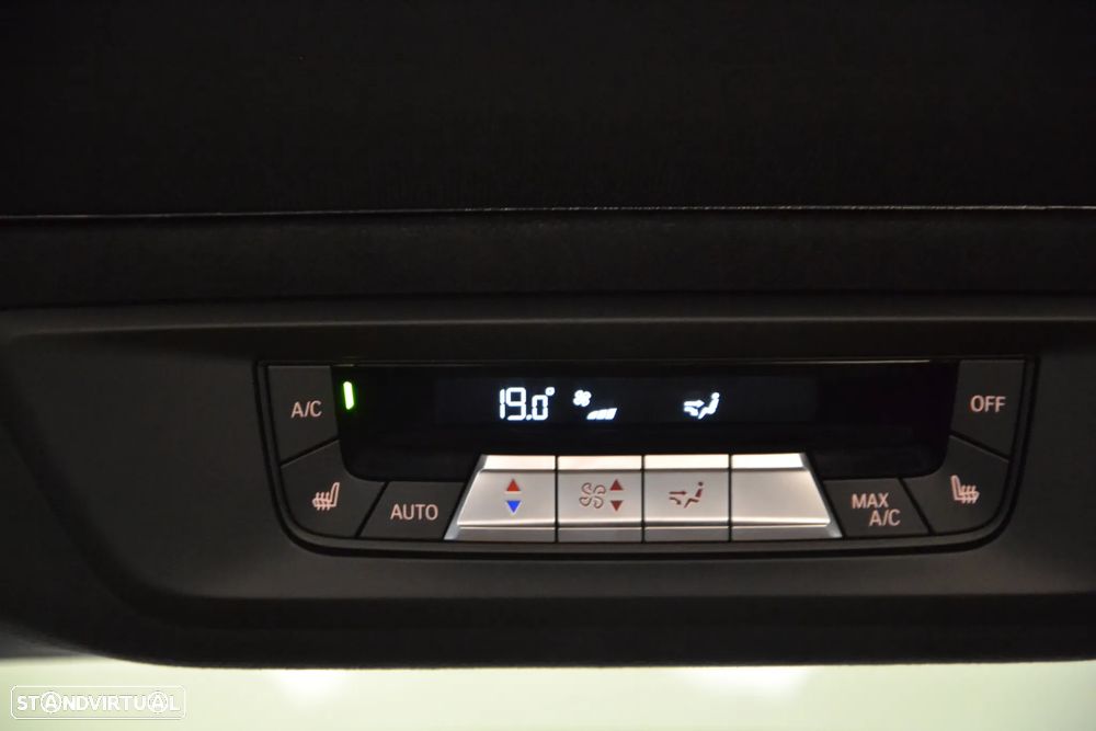 BMW X7 40 d xDrive Pack M - 59