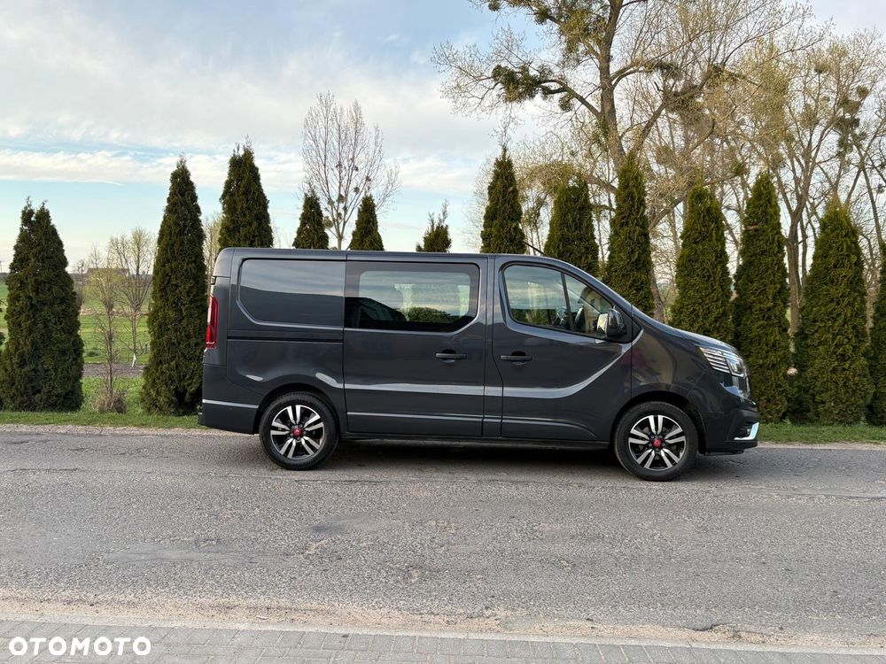 Renault Trafic - 15