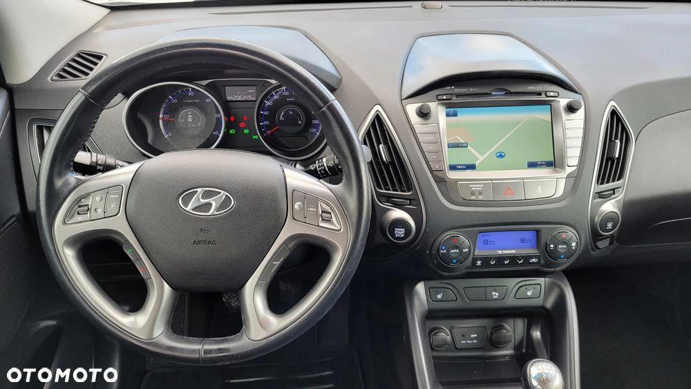 Hyundai ix35 1.7 CRDi 2WD blue Finale - 12