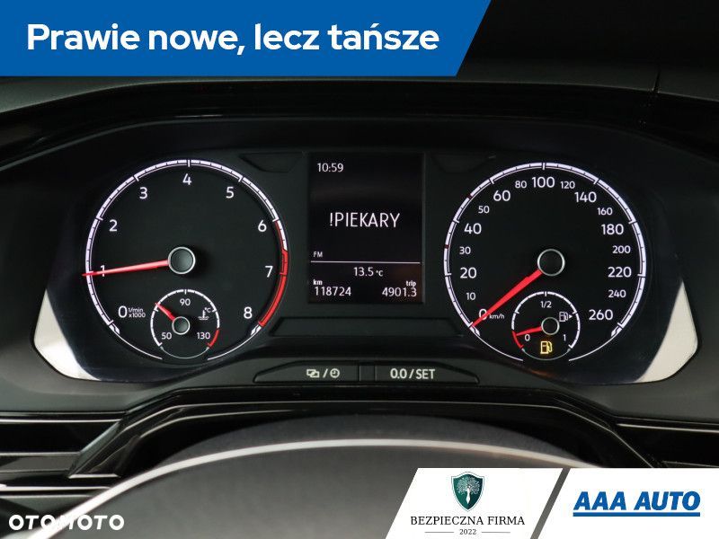 Volkswagen Polo - 13