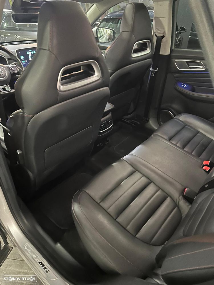 MG EHS 1.5T-GDI Luxury - 11