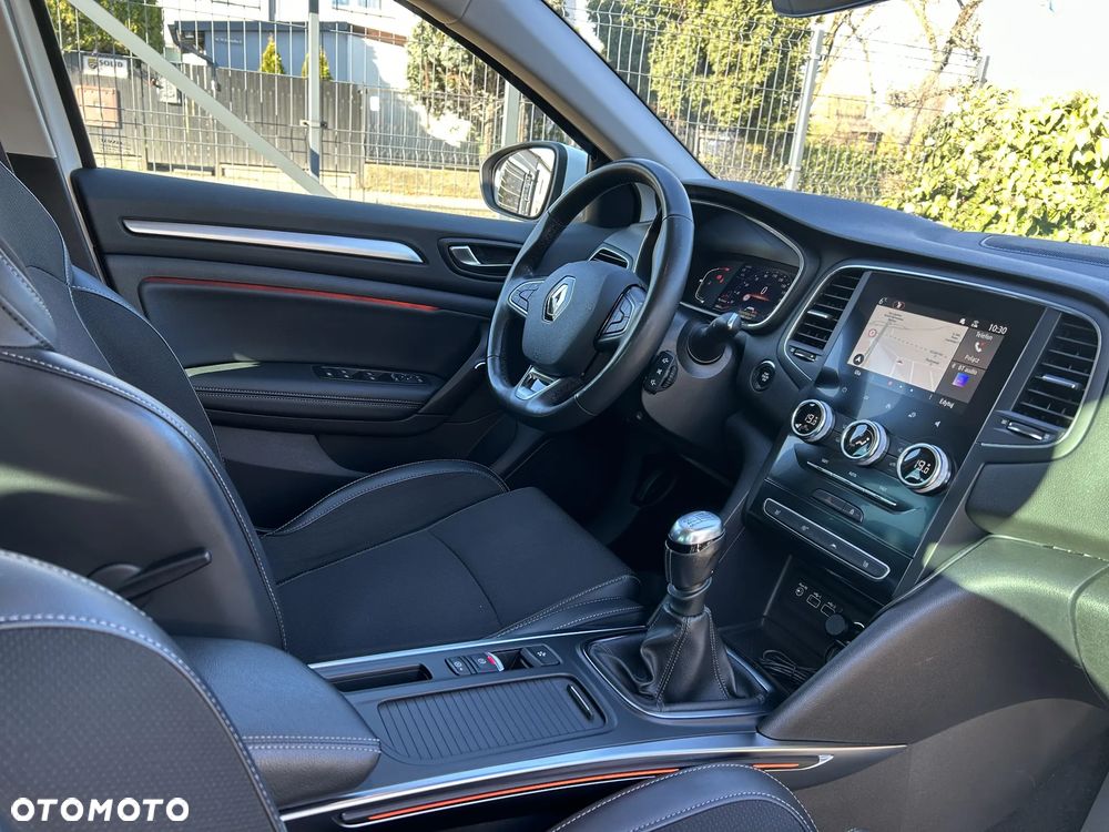 Renault Megane 1.3 TCe FAP Intens - 14