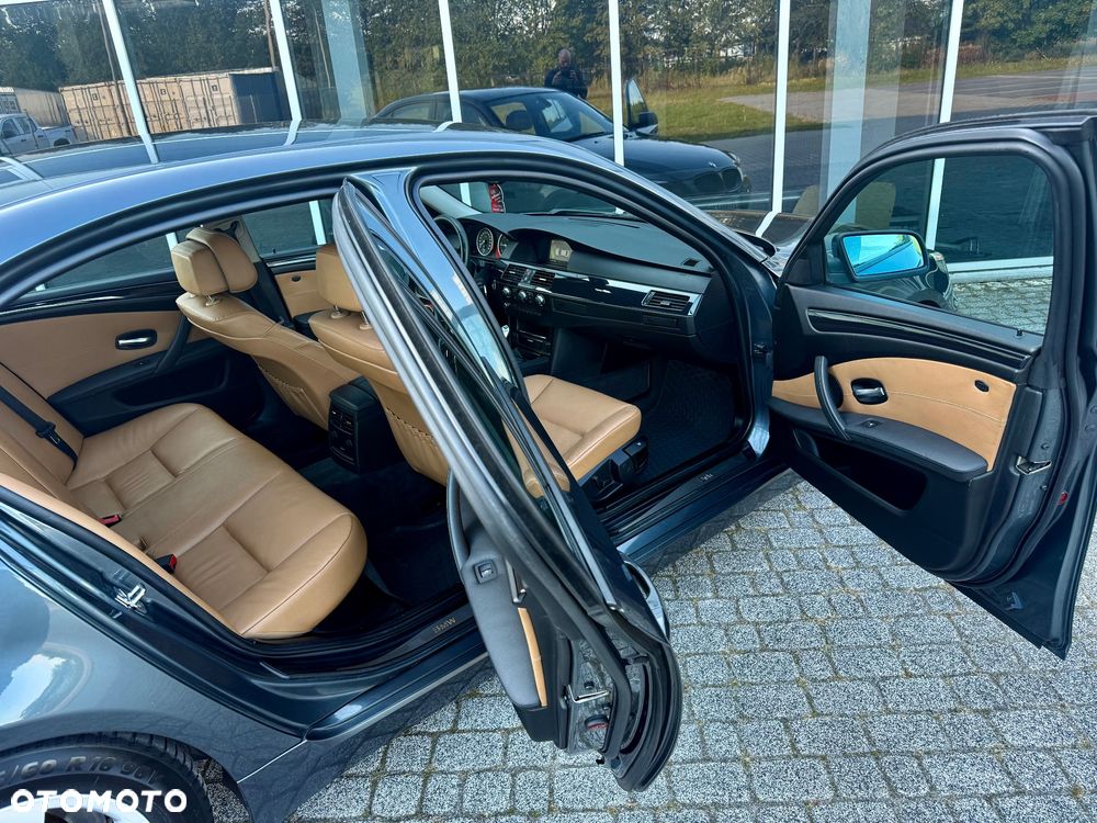 BMW Seria 5 - 14