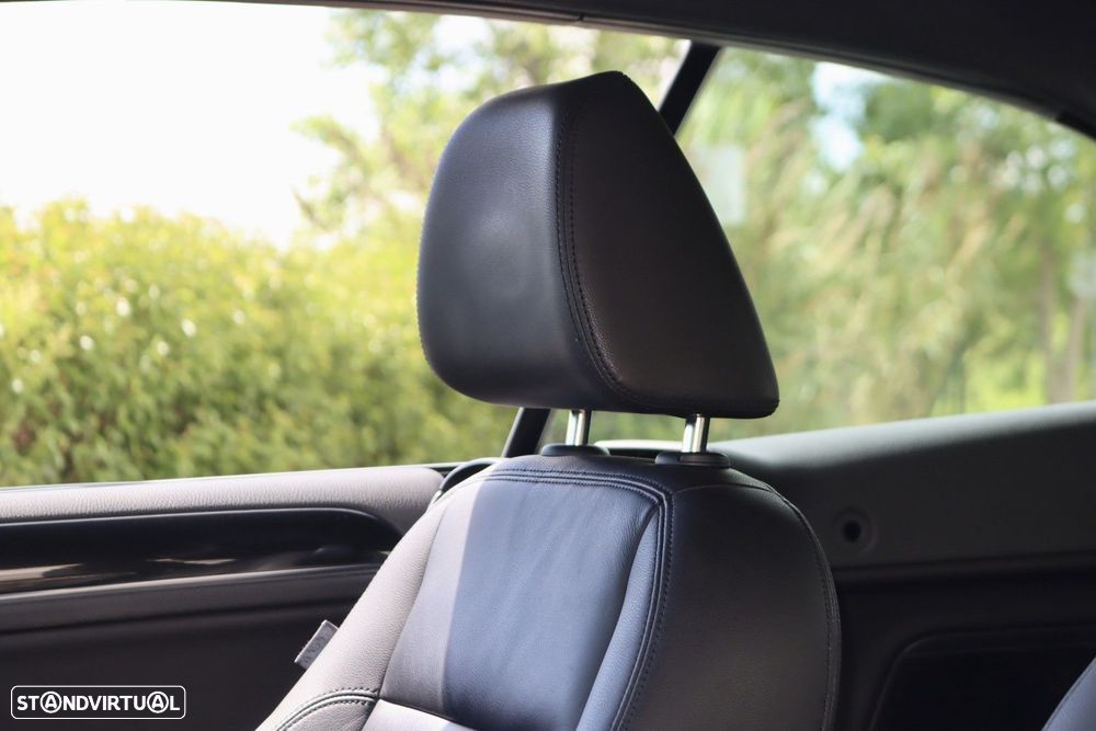 VW Golf Cabriolet 1.4 TSI Sport DSG - 26