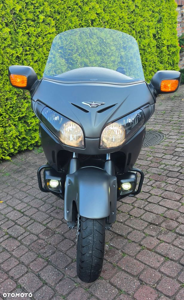 Honda GL - 10