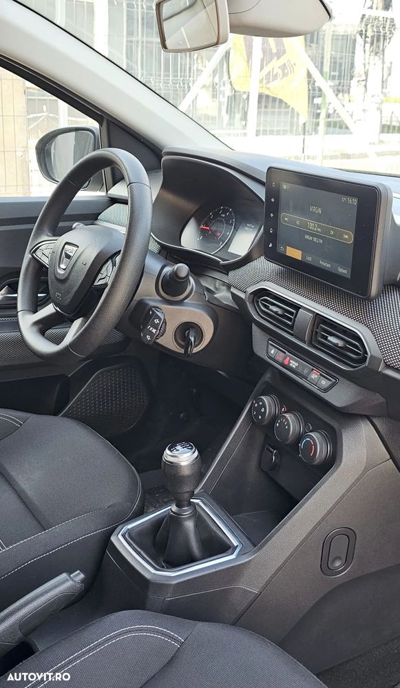 Dacia Logan ECO-G 100 Essential - 6