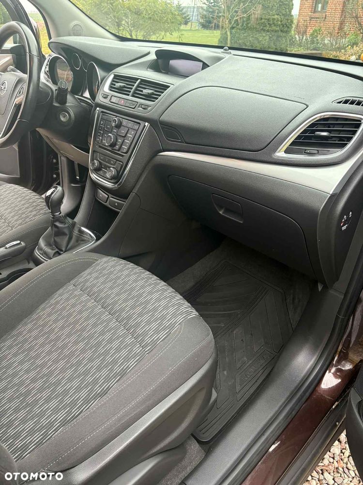 Opel Mokka 1.6 Essentia S&S - 10