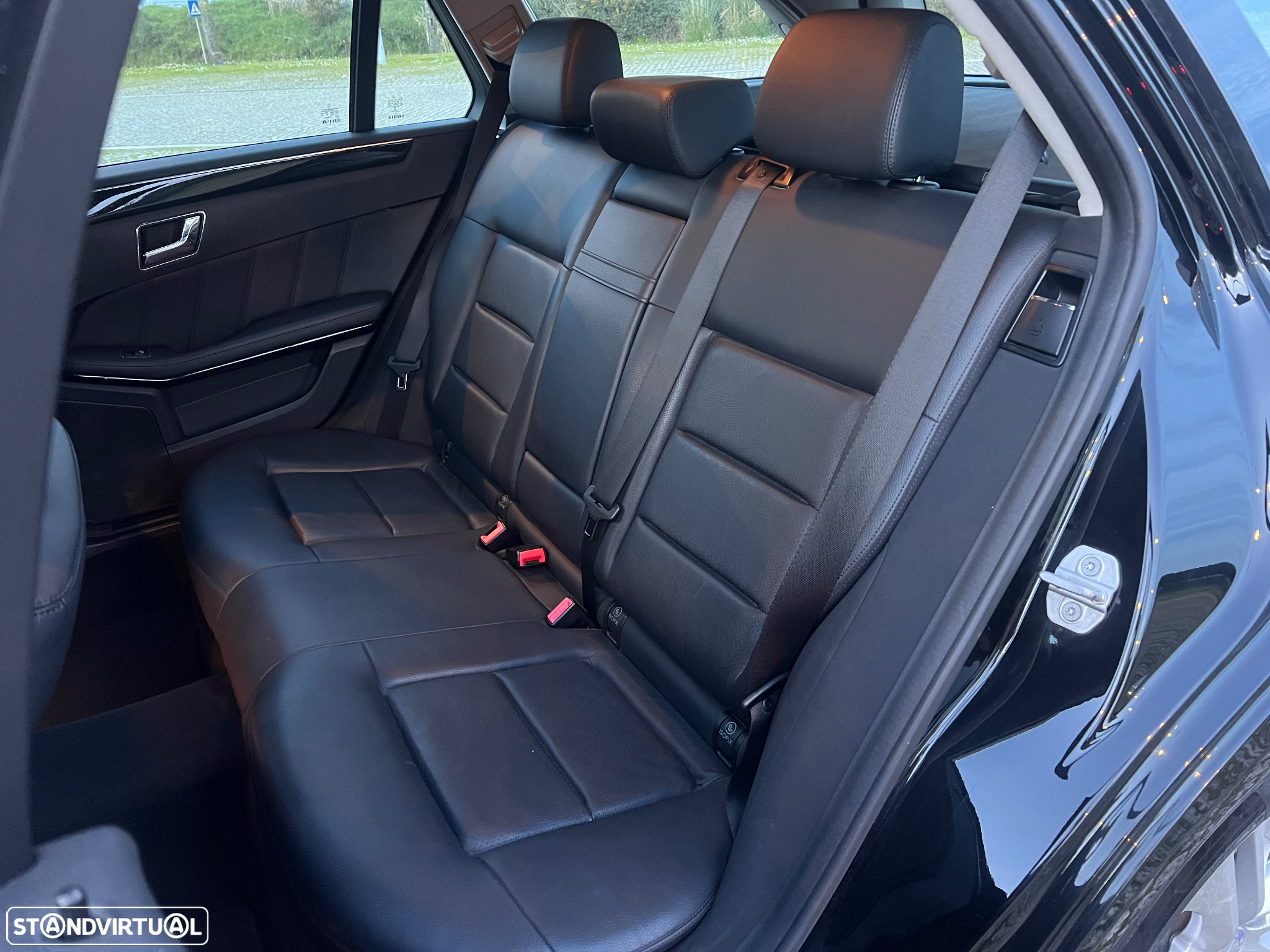 Mercedes-Benz E 250 CDi Avantgarde BlueEfficiency - 19