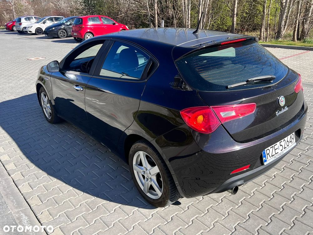 Alfa Romeo Giulietta 1.6 JTDM Veloce - 19