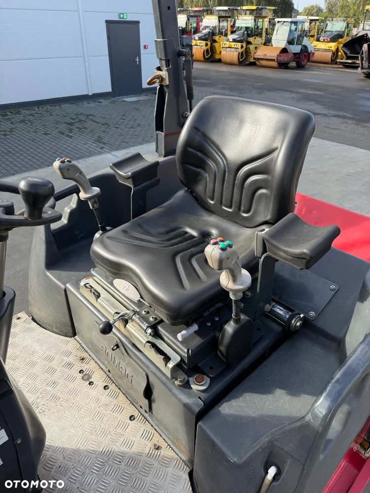 Bomag BW 135 AD-5 - 13