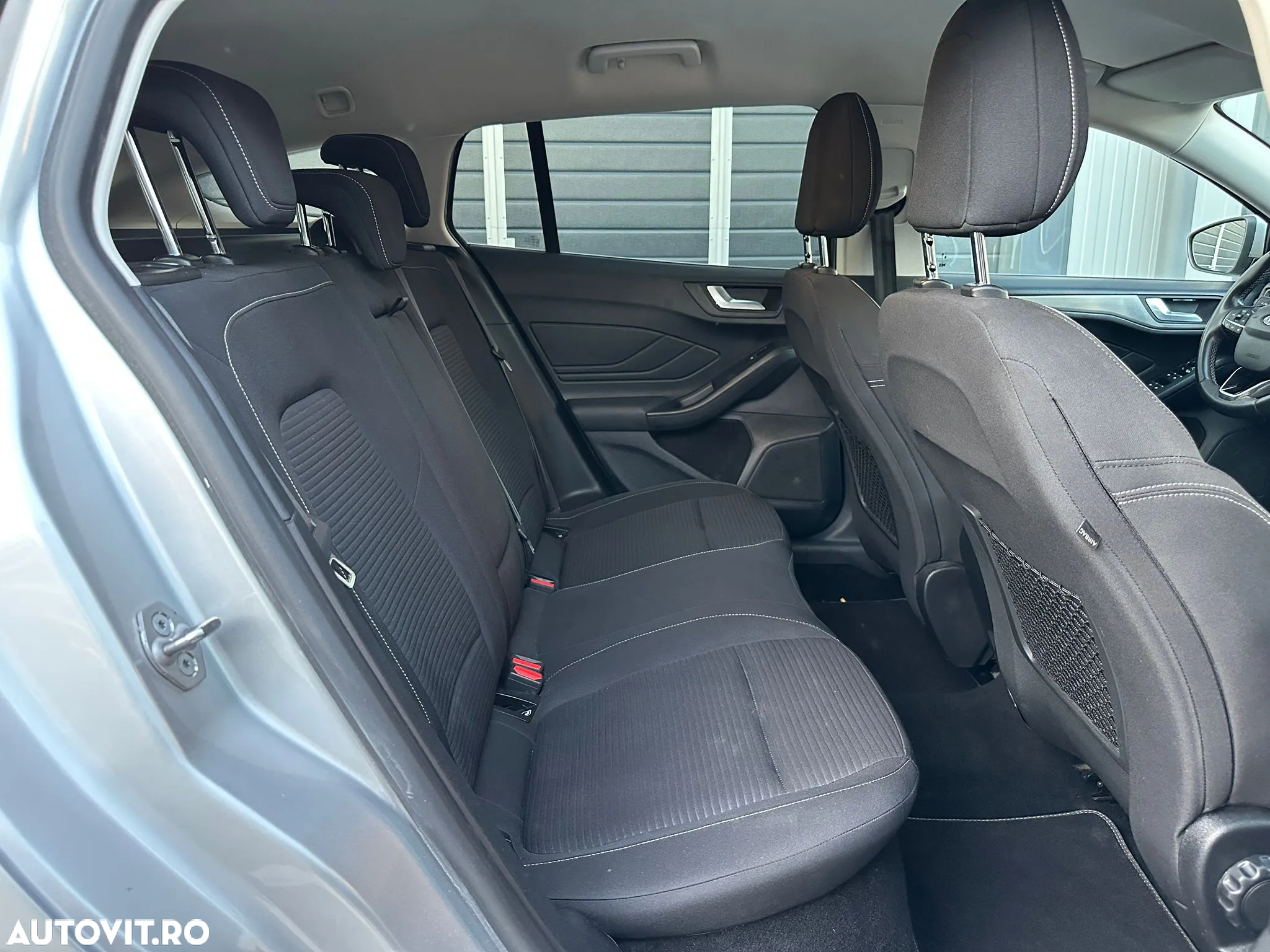 Ford Focus 1.5 EcoBlue Start-Stopp-System Aut. TITANIUM X - 11