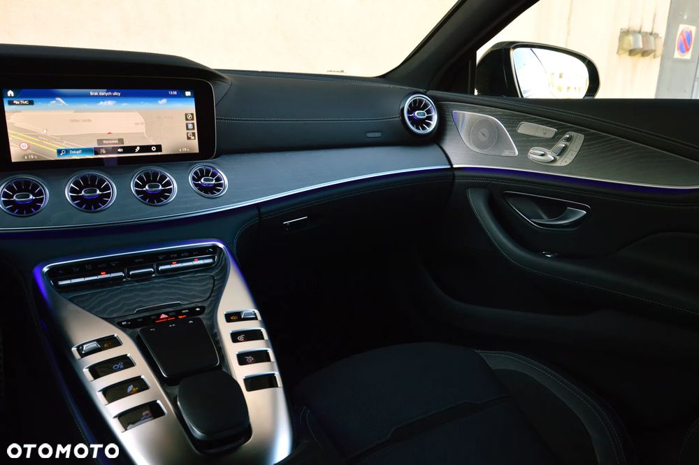 Mercedes-Benz AMG GT - 27