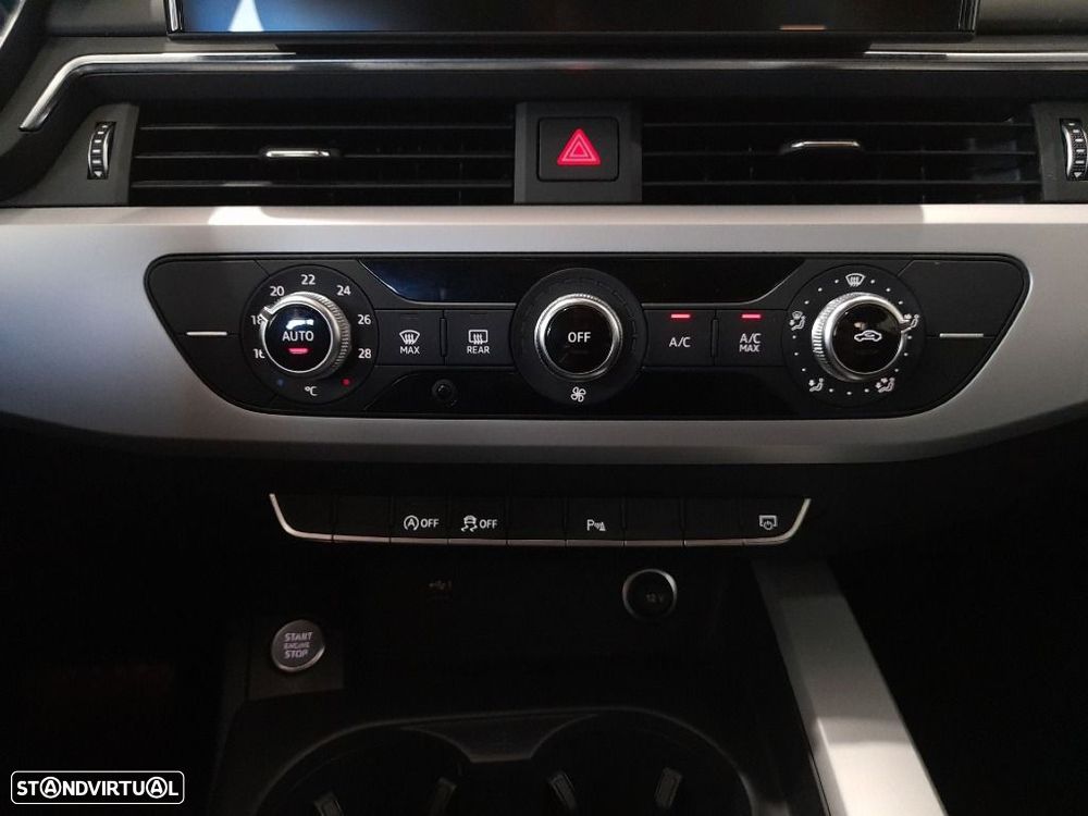 Audi A4 35 TDI S tronic - 28