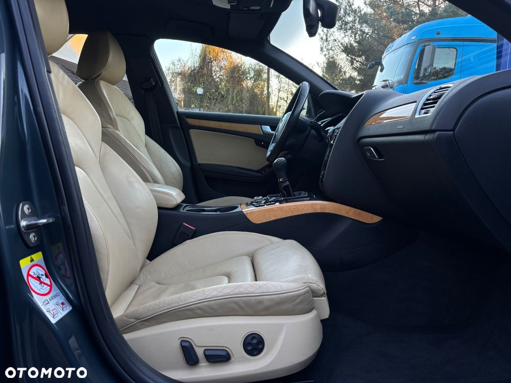 Audi A4 Limousine 1.8 TFSI Limited Edition - 23