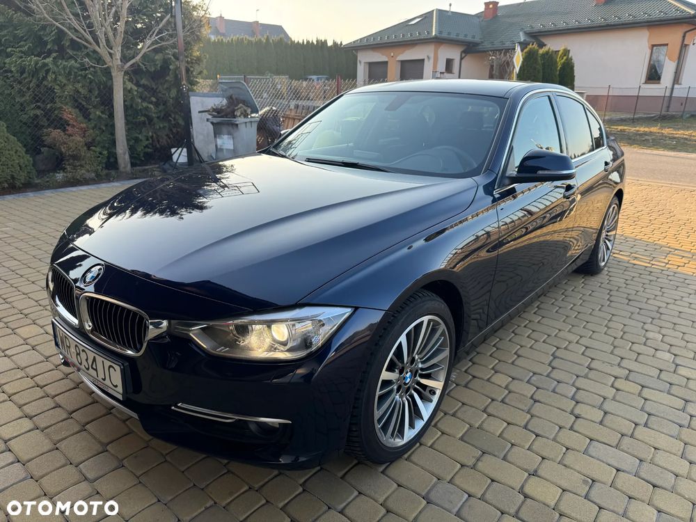 BMW Seria 3 325d Luxury Line - 1