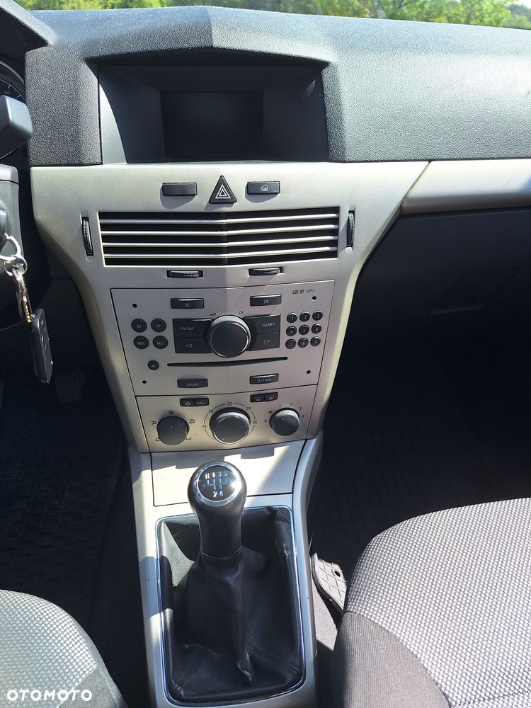 Opel Astra 1.6 - 7