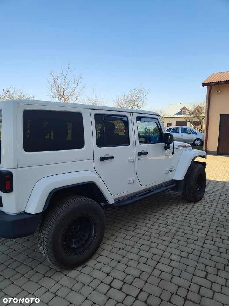 Jeep Wrangler 3.6 Unlim Sahara - 3
