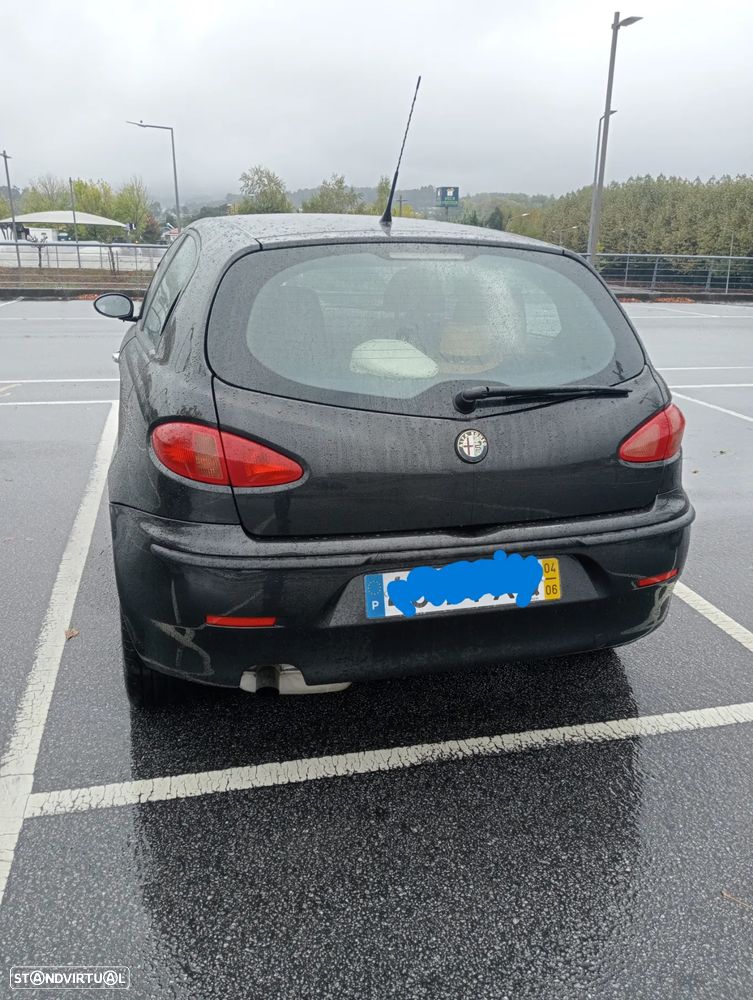 Alfa Romeo 147 1.6 TS Plus - 4