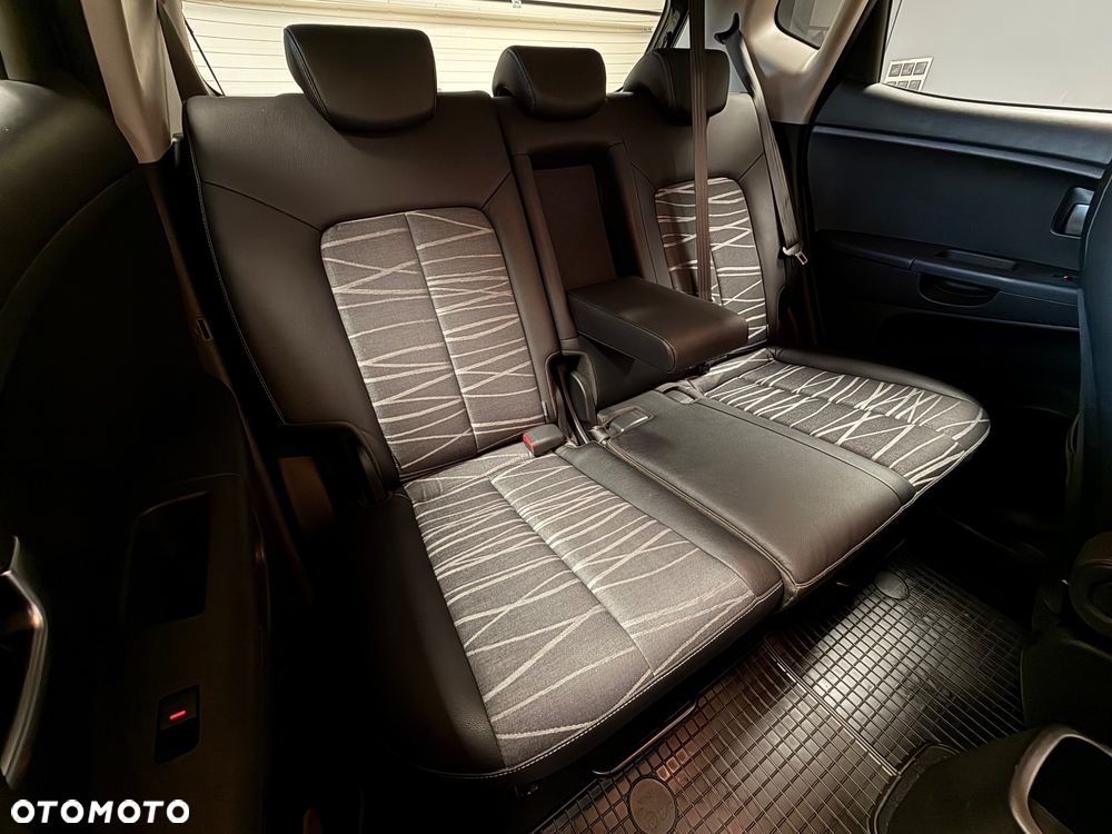 Kia Venga 1.6 L - 25