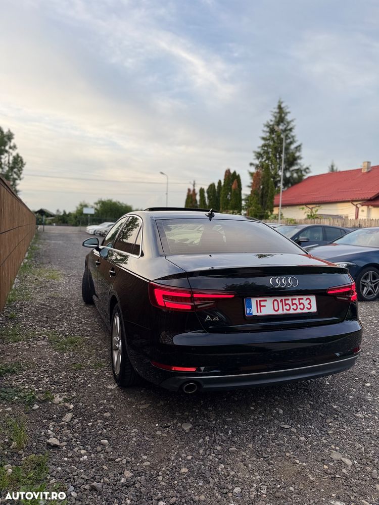 Audi A4 2.0 TDI ultra S tronic - 12