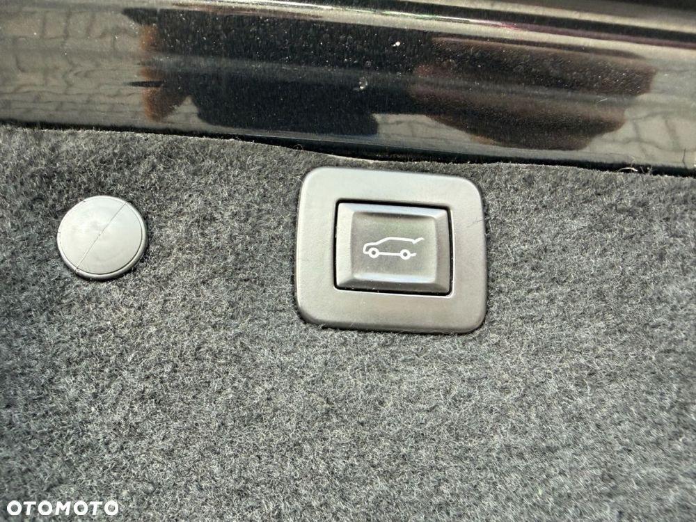Opel Insignia - 29
