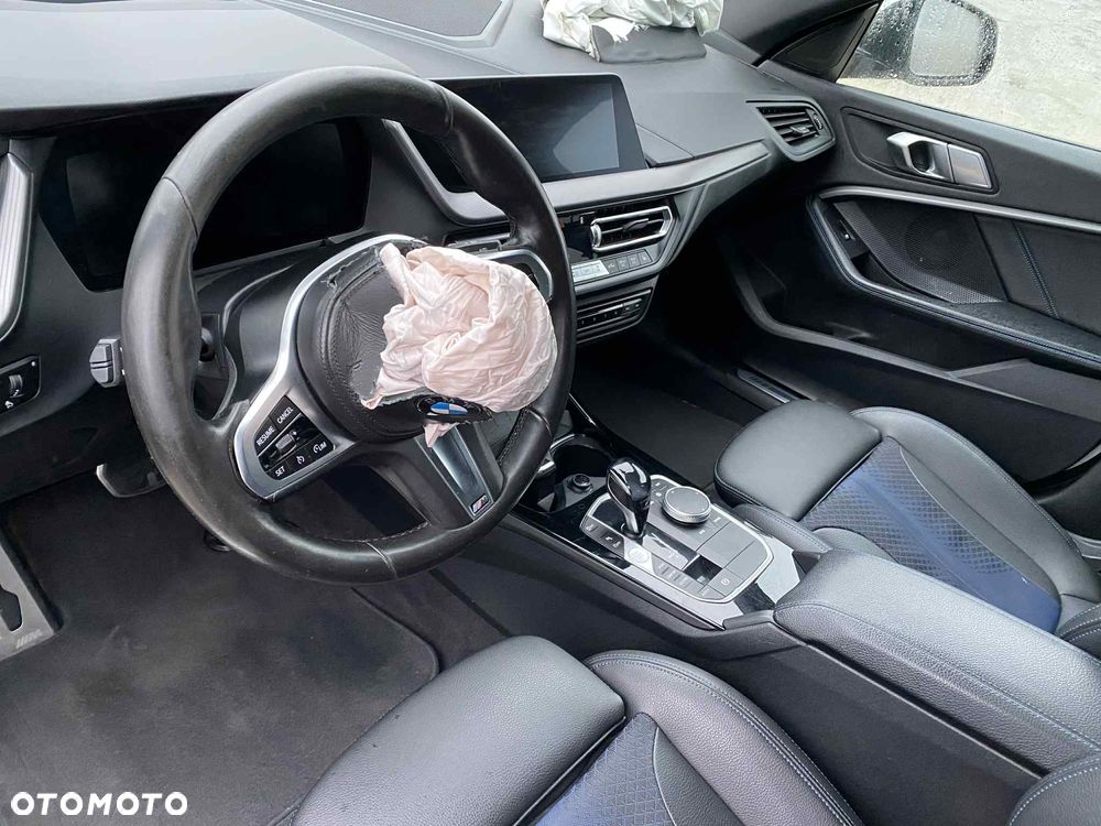 BMW Seria 2 218i M Sport - 10