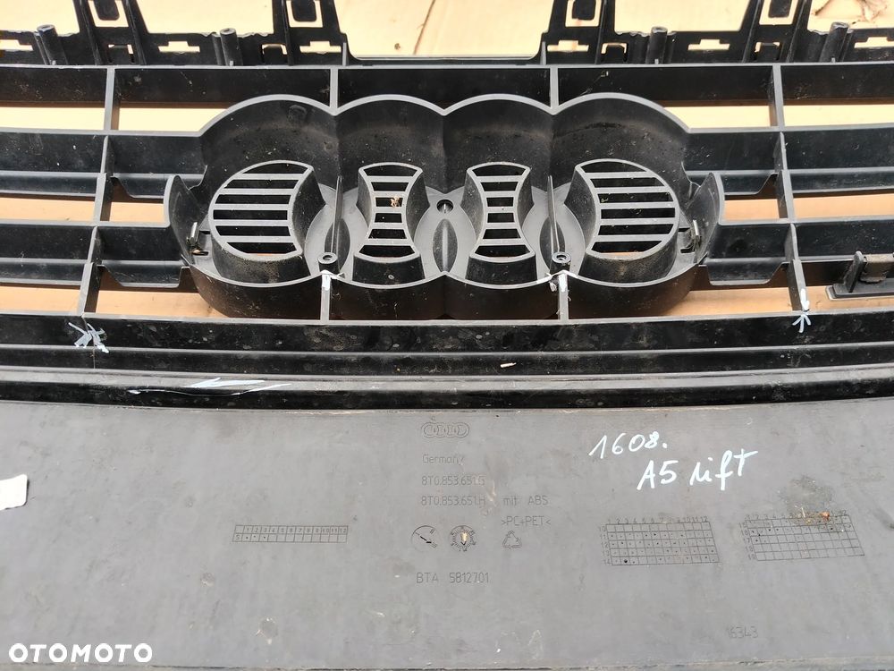 Atrapa, grill Audi A5 lift 8t , S-Line - 8