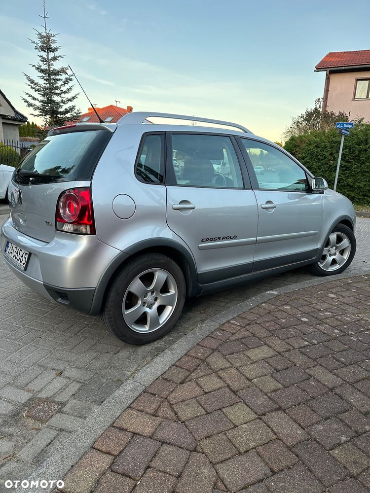 Volkswagen Polo - 6