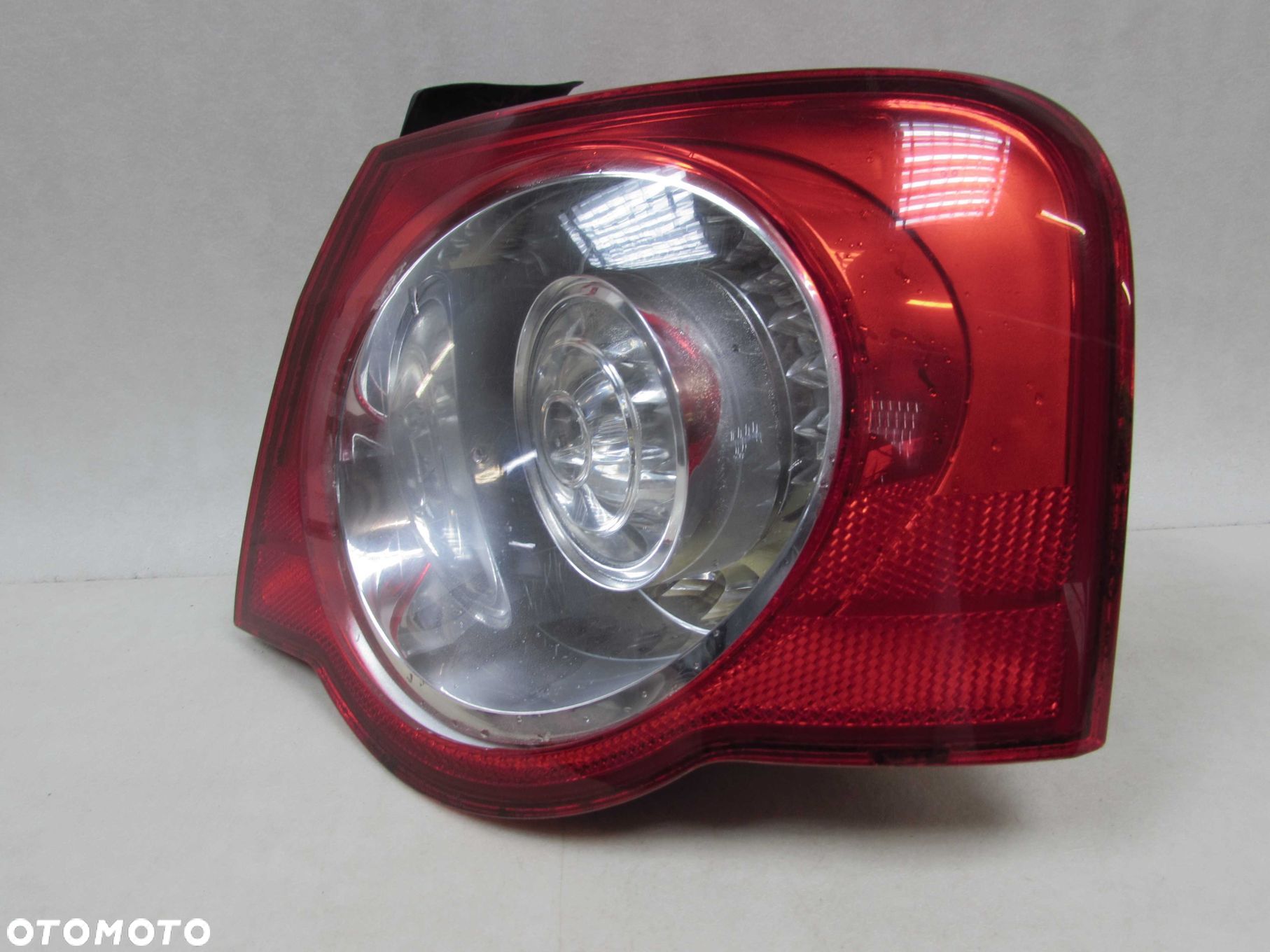 VW PASSAT B6 SEDAN LAMPA TYL PRAWA 3C5945096C KAROSERYJNA - 1