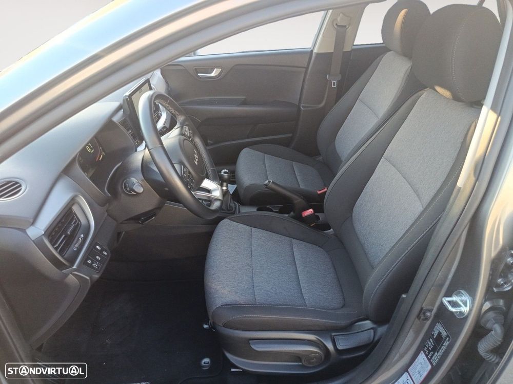 Kia Stonic 1.2 Dynamic - 9