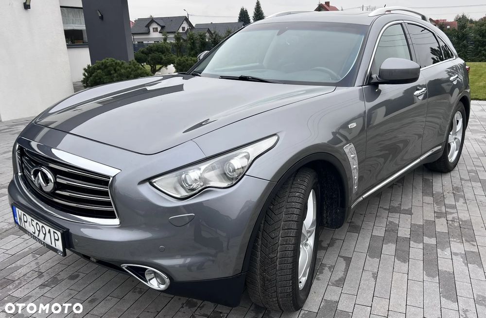 Infiniti QX70 3.7 GT