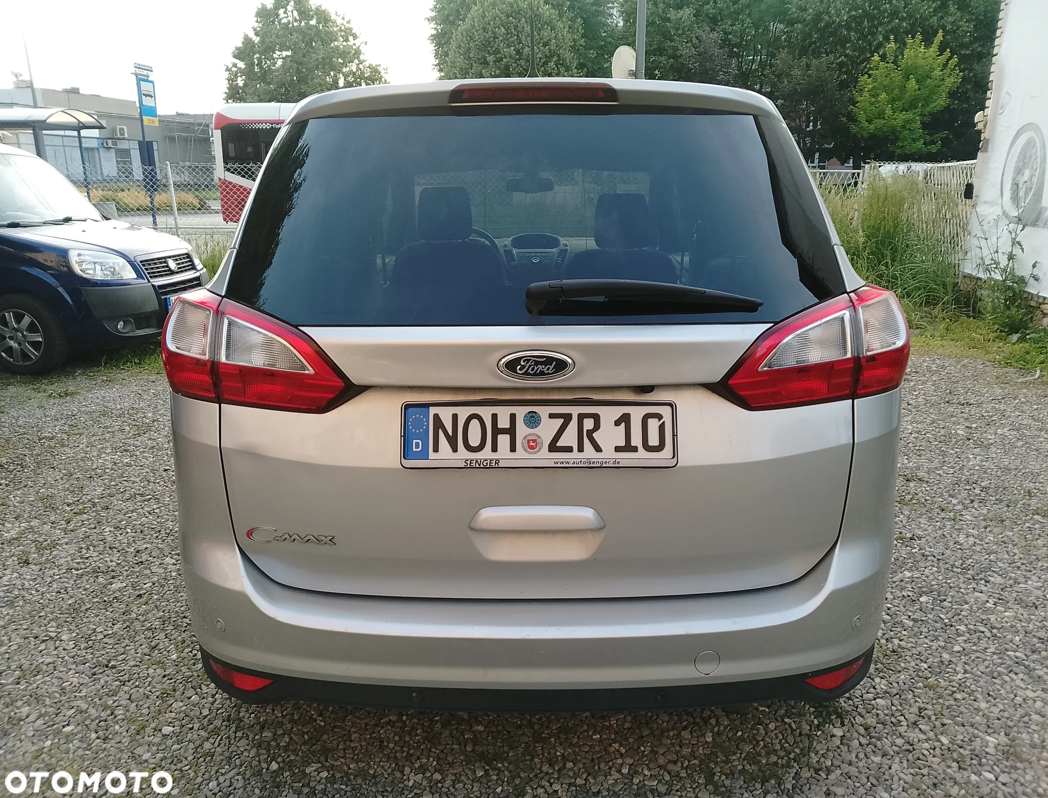 Ford Grand C-MAX 1.6 EcoBoost Start-Stop-System Champions Edition - 8