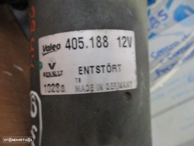 Motor Limpa Vidros Frente 40518812V RENAULT LAGUNA 3 2008 2.0DCI 130CV 5P  CINZA FRENTE VALEO RENAULT LAGUNA 3 2009 1.5DCI 110CV 5P PRETO FRENTE VALEO - 2