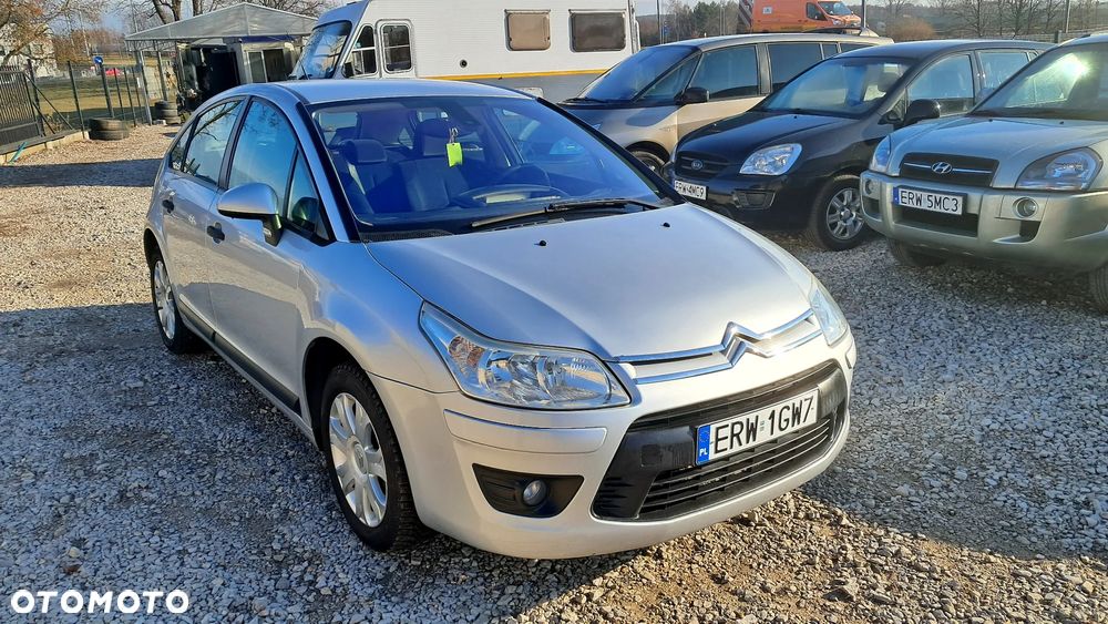 Citroën C4 1.4 16V Style - 1