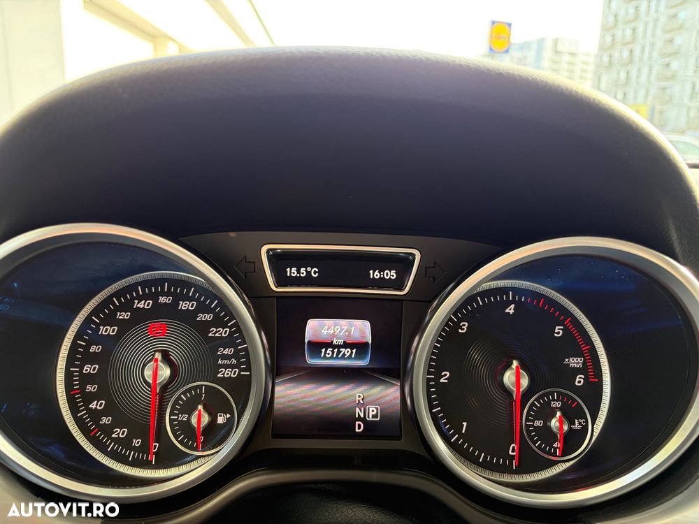 Mercedes-Benz GLE - 21