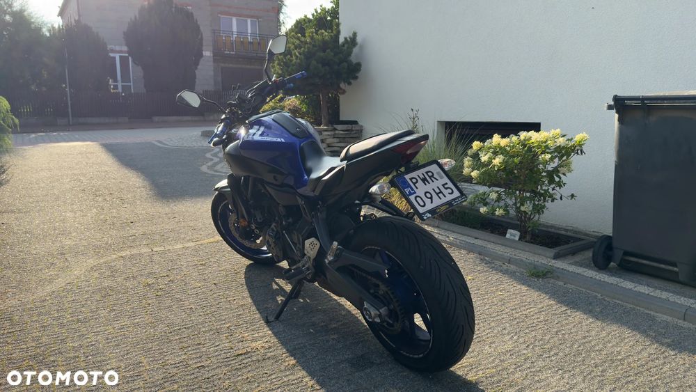 Yamaha MT - 6