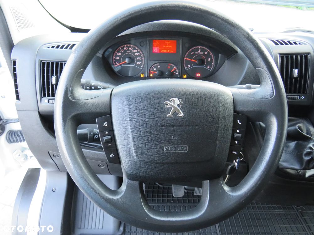 Peugeot Boxer Maxi L4H3 2.2HDi 140Ps - 22
