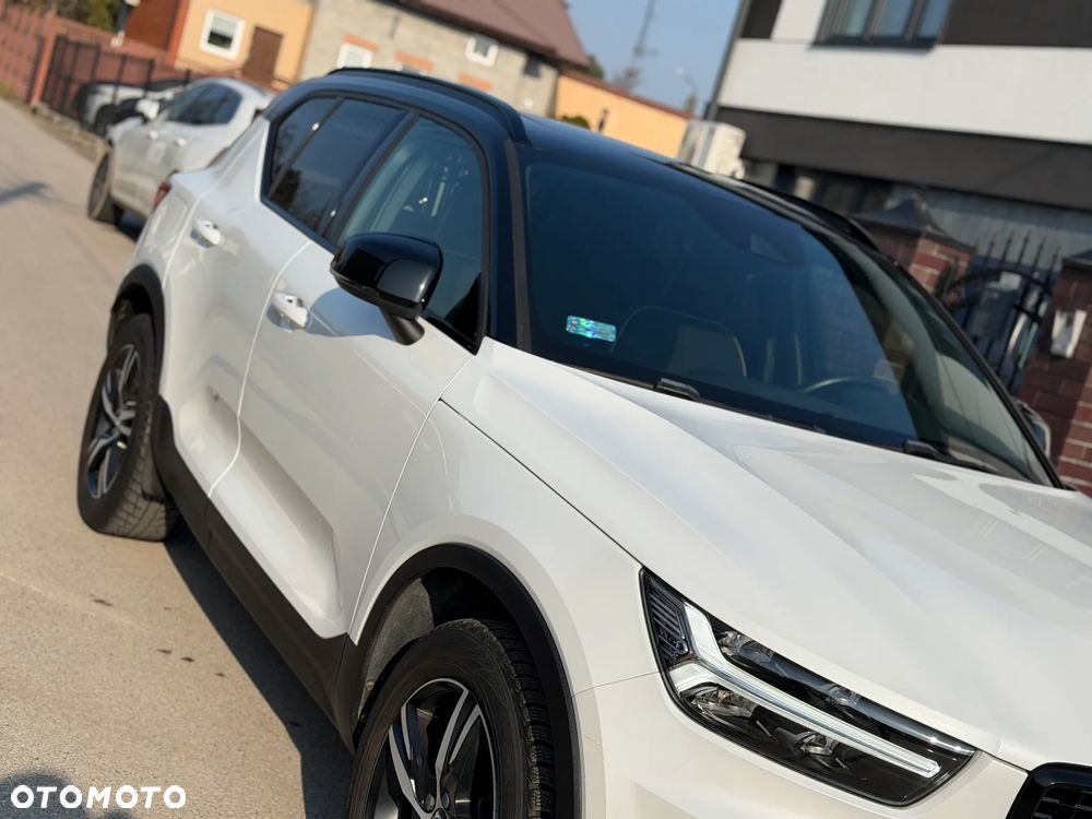 Volvo XC 40 T5 AWD R-Design - 38