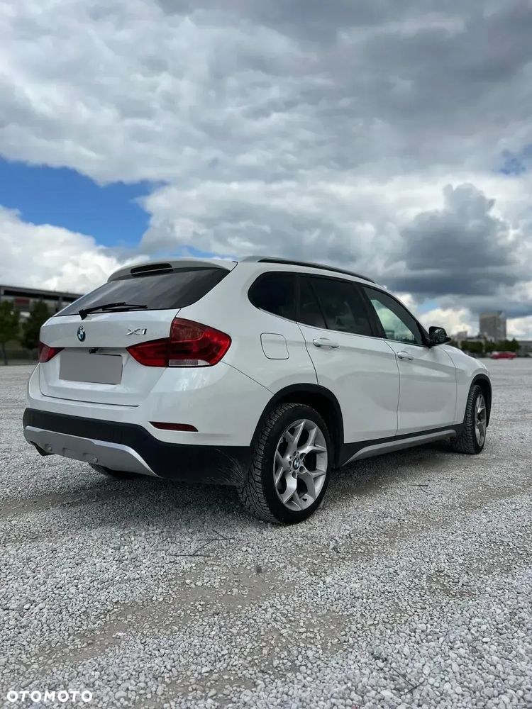 BMW X1 xDrive18d - 4
