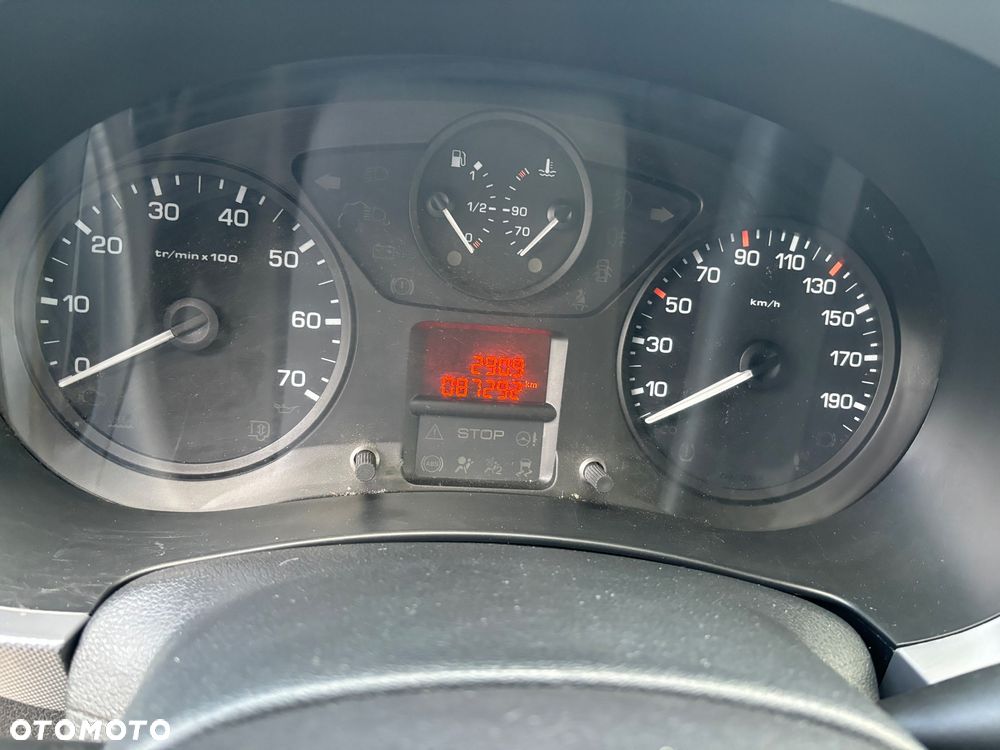 Peugeot Partner - 9