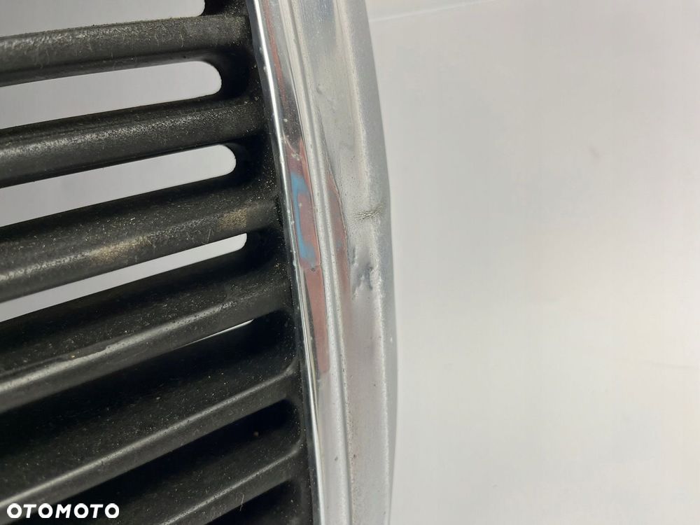 GRILL ATRAPA CHŁODNICY DUŻY ZNACZEK DUŻE LOGO MERCEDES W126 SE SEL - 10