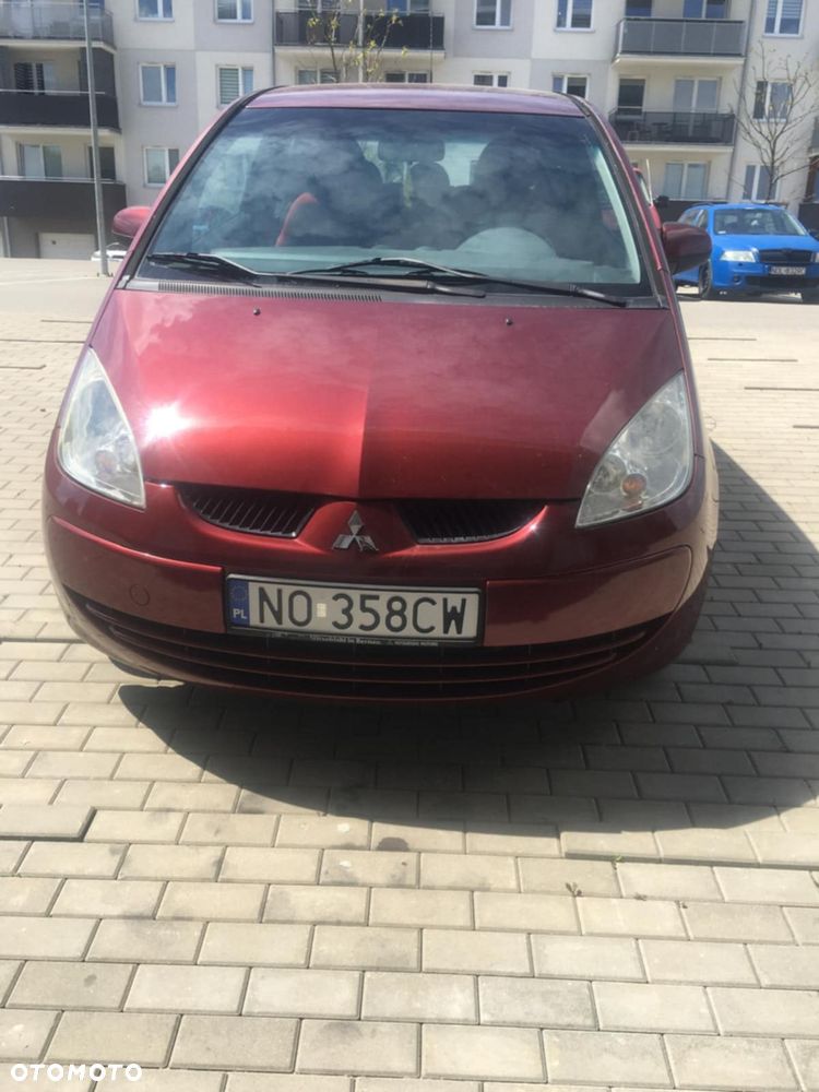 Mitsubishi Colt - 2