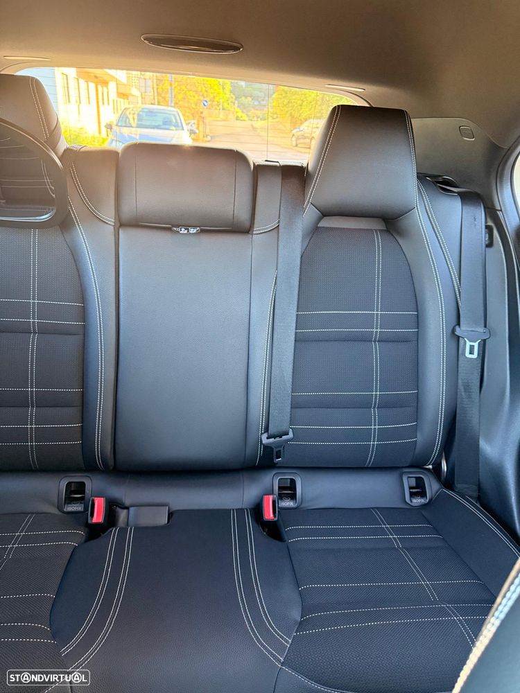 Mercedes-Benz A 180 d Urban - 20