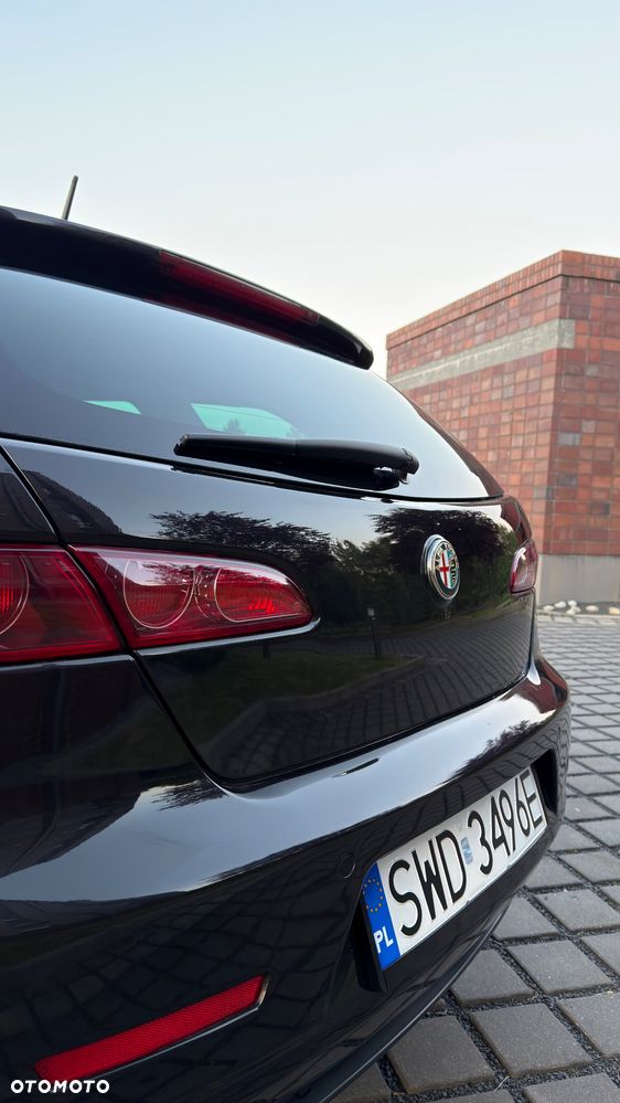 Alfa Romeo 159 1.9 JTDM 16V DPF Distinctive - 19