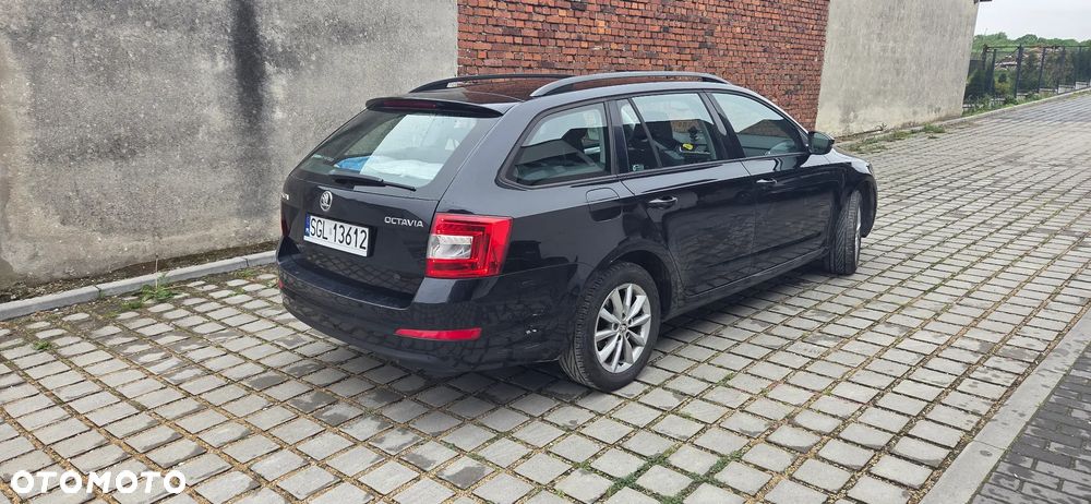 Skoda Octavia 1.6 TDI Elegance DSG - 5