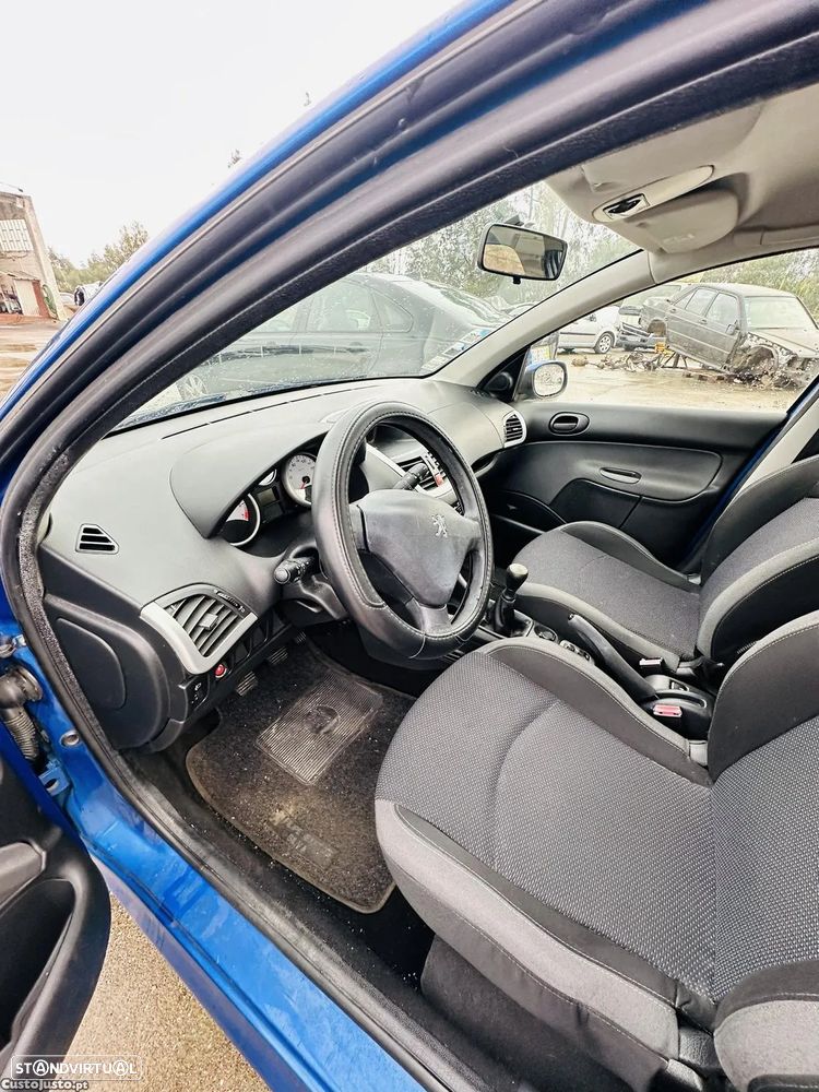 Peugeot 206+ 1.1 Urban - 17