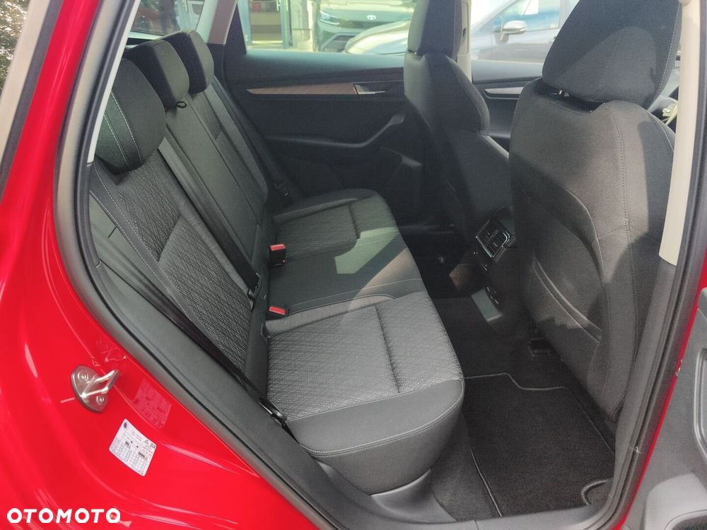Skoda Karoq 1.5 TSI ACT Selection DSG - 11