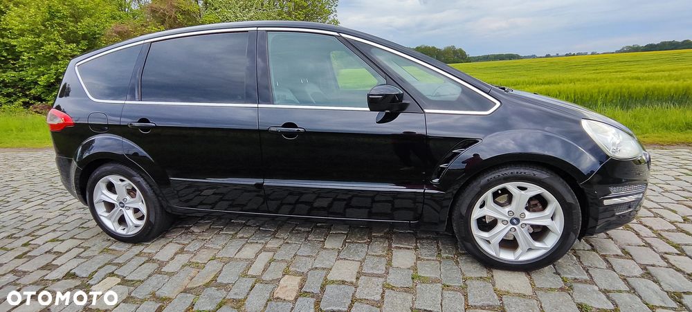 Ford S-Max - 21